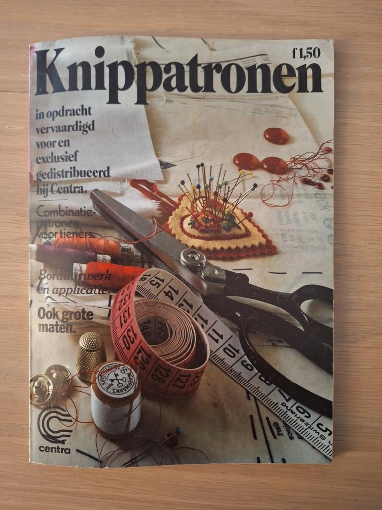 Vintage Knipmode Patronen, Vrouw, Ophalen of Verzenden, Knipmode, Overige typen