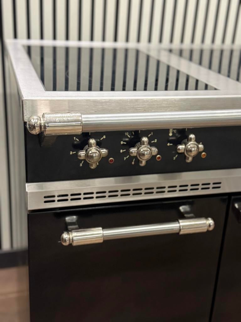 Luxe Fornuis Lacanche keramisch 6 zones + Friteuse 150 cm, 60 cm of meer, Ophalen of Verzenden, Zo goed als nieuw, 90 tot 95 cm