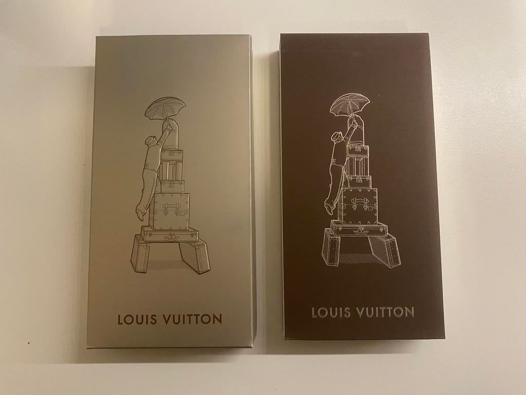 Louis Vuitton Flip Flip-boek Tour Eiffel, Ophalen of Verzenden, Nieuw