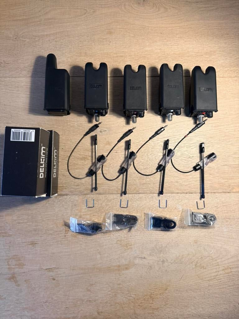 Beetmelders Delkim Txi-D met ontvanger Rx-D en hangers, Watersport en Boten, Hengelsport | Karpervissen, Ophalen of Verzenden