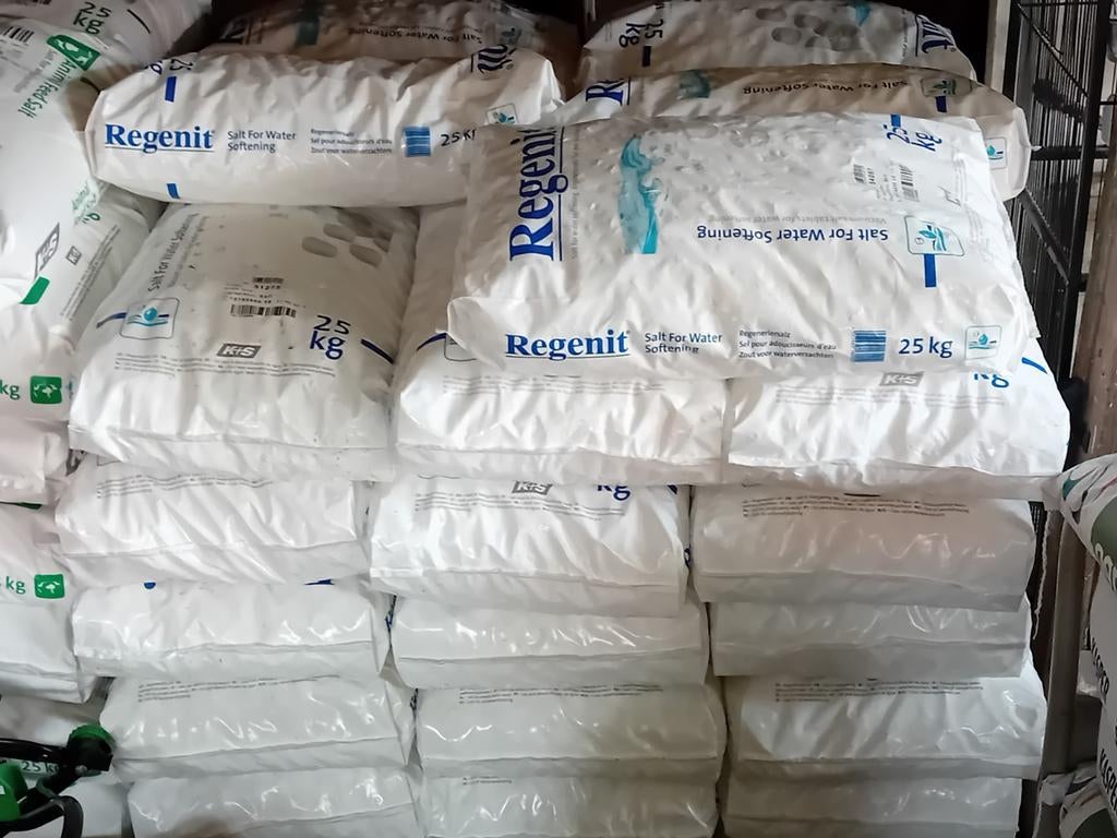 Regenit zouttabeletten/zakken van 25kg, Witgoed en Apparatuur, Waterontharders, Ophalen, Nieuw, Waterontharder met zout