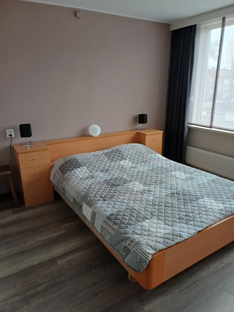 Tweepersoons bed, Ophalen, Overige kleuren, Bed, Tweepersoons