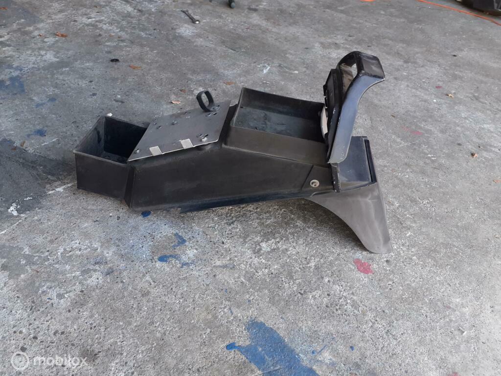 Kentekenplaathouder handgreep onderbak Paso 750 907 906, Motoren, Ophalen of Verzenden, Gebruikt