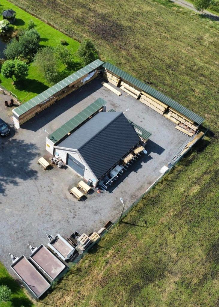 NIEUW Douglas geïmpregneerd hout en  ijzerwaren
