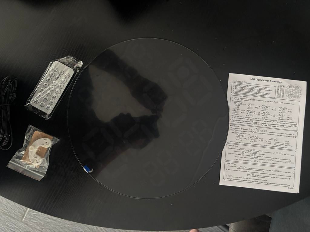 Digitale wandklok spiegel/frontplaat, Audio, Tv en Foto, Platenspelers, Ophalen of Verzenden, Zo goed als nieuw, Overige merken