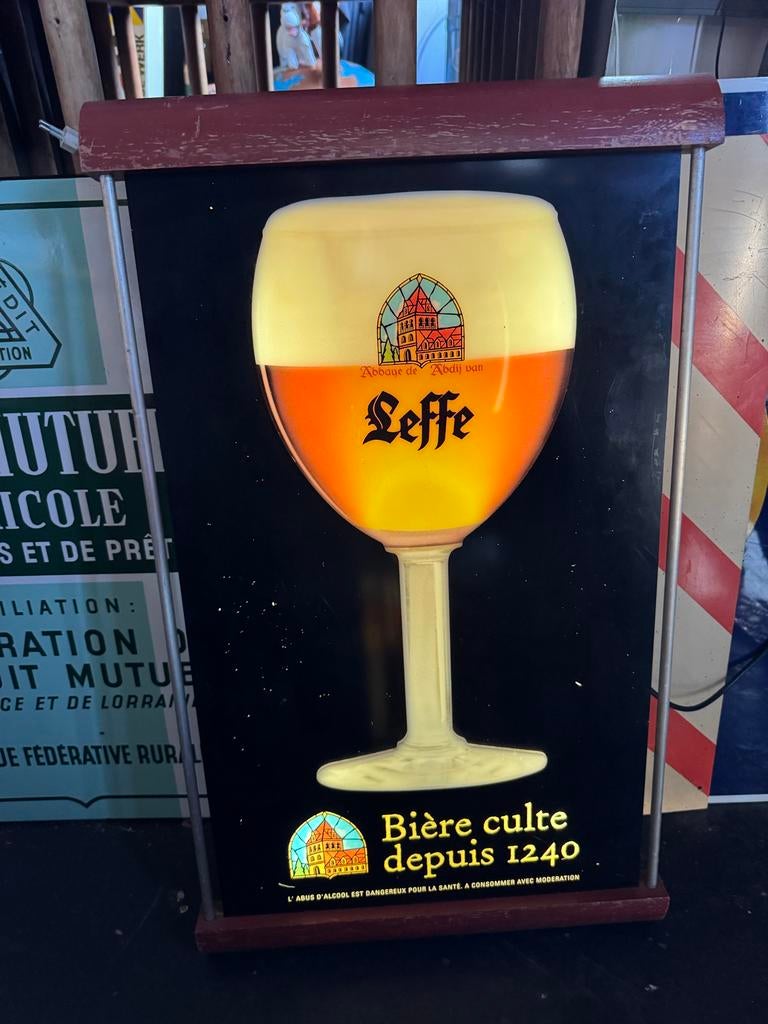 Leffe Bier oude Reclame Lichtbak, Antiek en Kunst, Ophalen