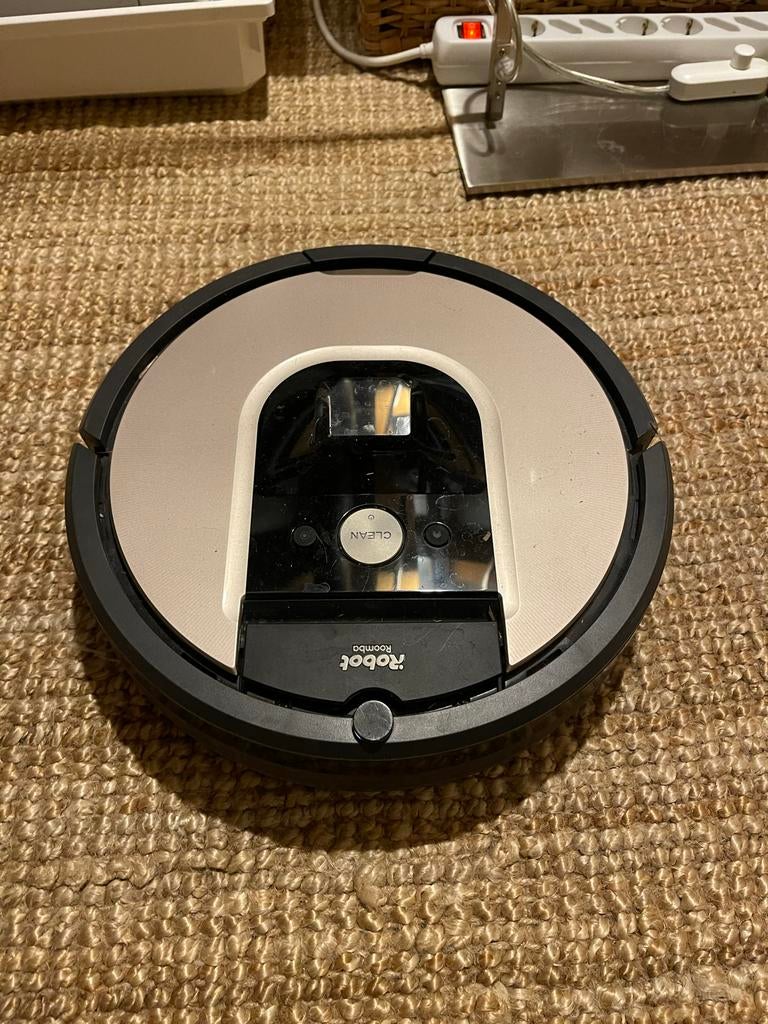IRobot roomba 976, Witgoed en Apparatuur, Stofzuigers, Ophalen of Verzenden, Gebruikt, Reservoir, Robotstofzuiger