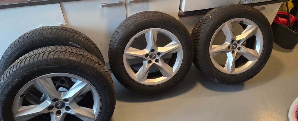 Orginele 19 inch wintervelgen set voor orginele Audi Q7, Auto-onderdelen, 18 inch, Gebruikt, 255 mm, Banden en Velgen