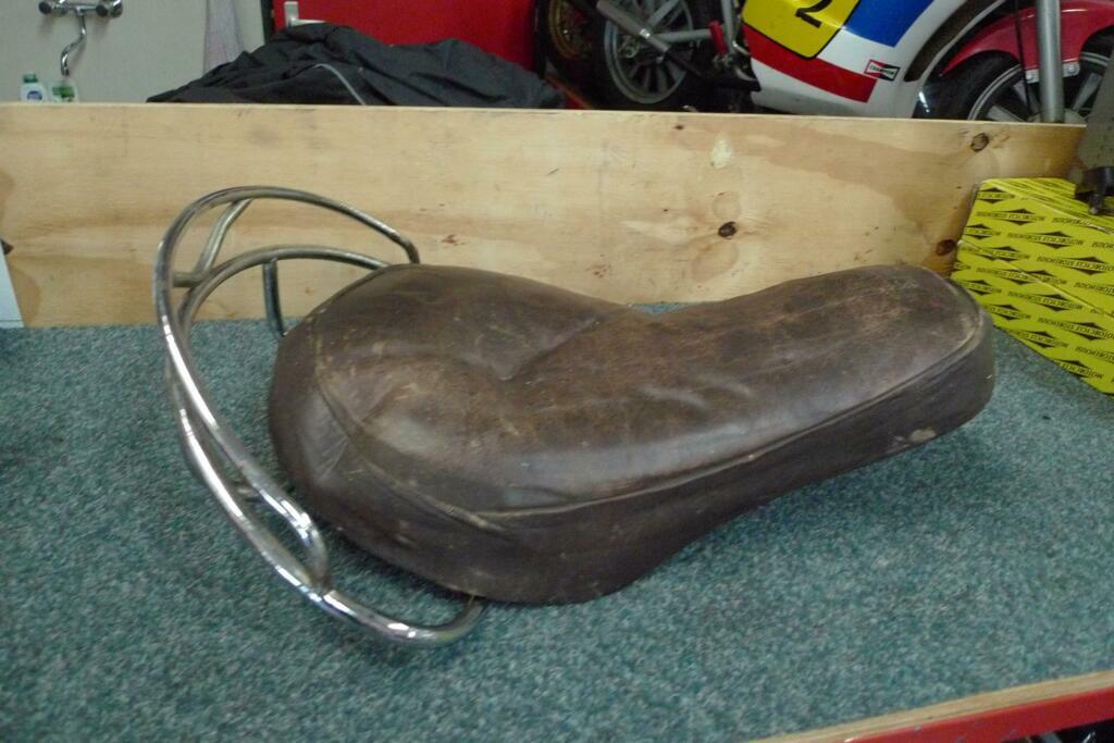 Zadel Harley Davidson  Duo Glide Panhead, Ophalen, Gebruikt