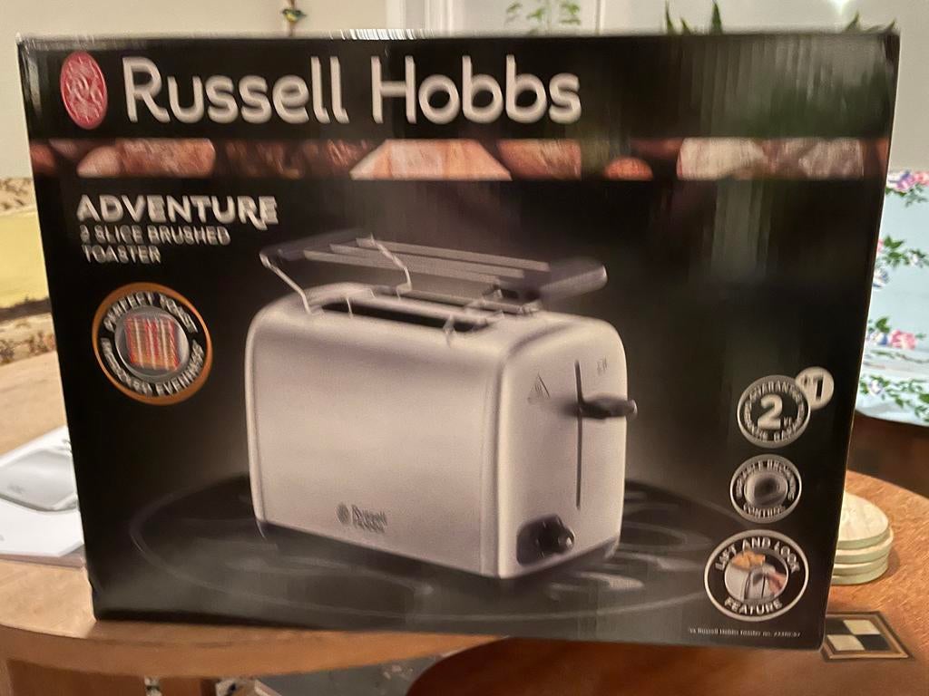 Russell Hobbs Broodrooster - Nieuw in Doos, Witgoed en Apparatuur, Broodroosters, Ophalen of Verzenden, Nieuw