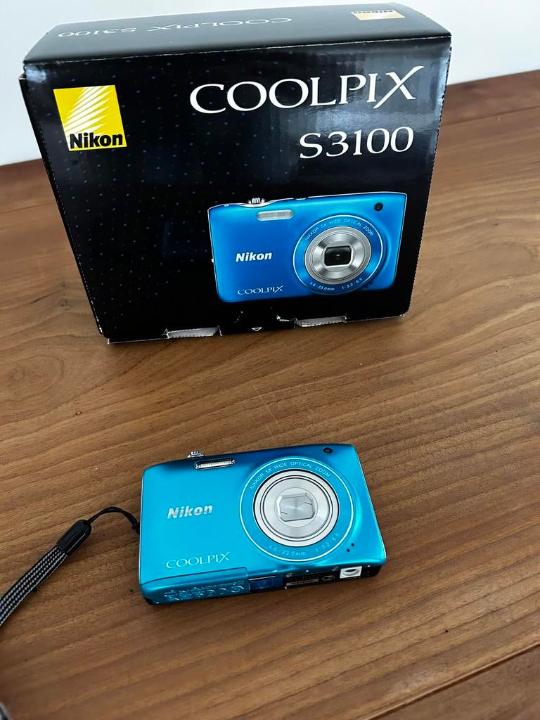 Nikon Coolpix S3100 Digitale Compact Camera- Blauw (in doos), Ophalen, Zo goed als nieuw, Nikon