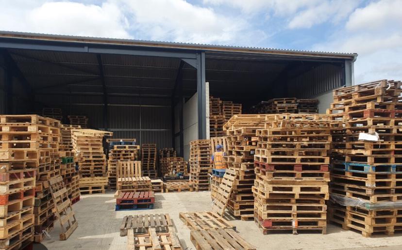 Gezocht gratis pellets partij, Doe-het-zelf en Verbouw, Hout en Planken, Ophalen of Verzenden, Zo goed als nieuw