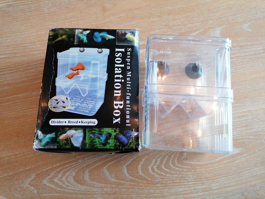 Vis isolatie box in nieuwstaat, Dieren en Toebehoren, Vis