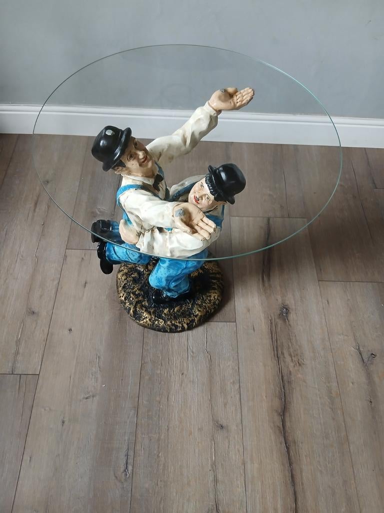 Unieke Lauren and Hardy bijzettafel, Ophalen, Rond, Minder dan 55 cm, 45 tot 60 cm