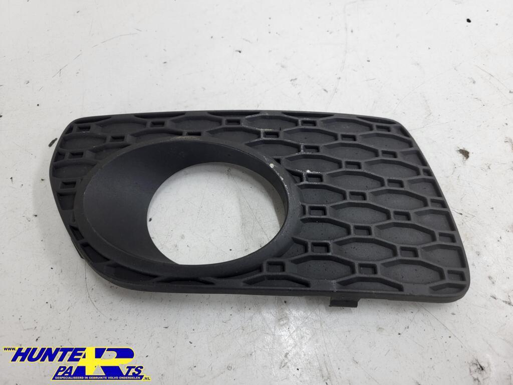 Bumperrooster LV Volvo XC70 III ('07-'17) 30678689, Gebruikt, Ophalen of Verzenden, Volvo, Volvo