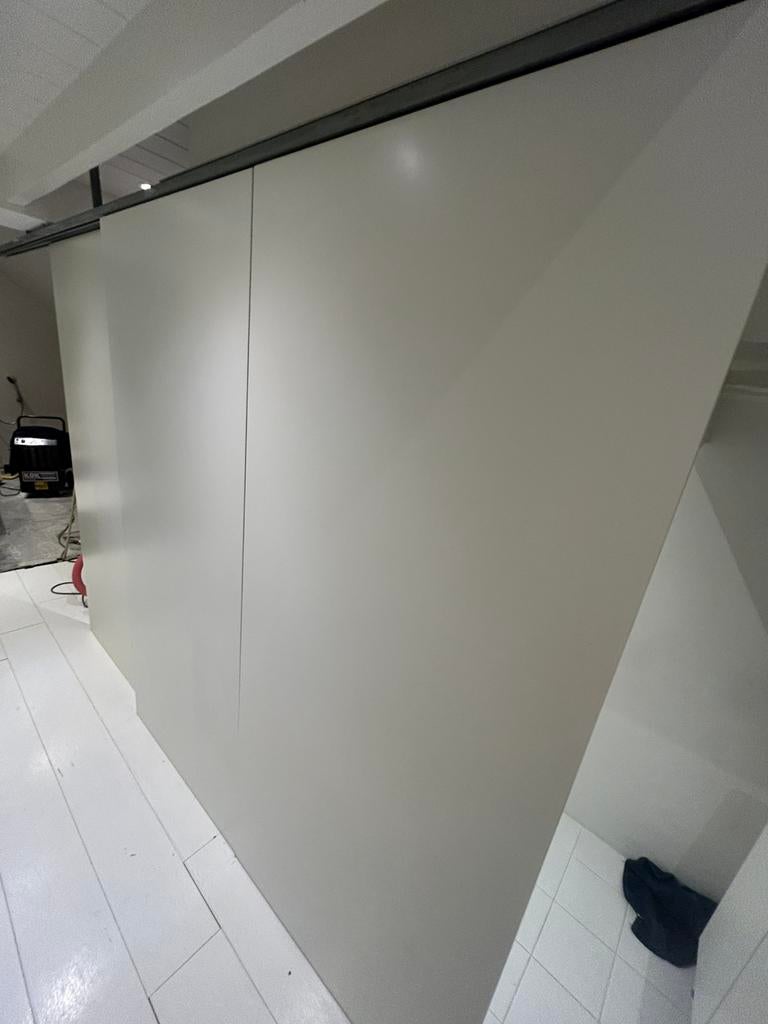 Te koop 3 massieve schuifdeuren, Doe-het-zelf en Verbouw, Platen en Panelen, Ophalen, Zo goed als nieuw