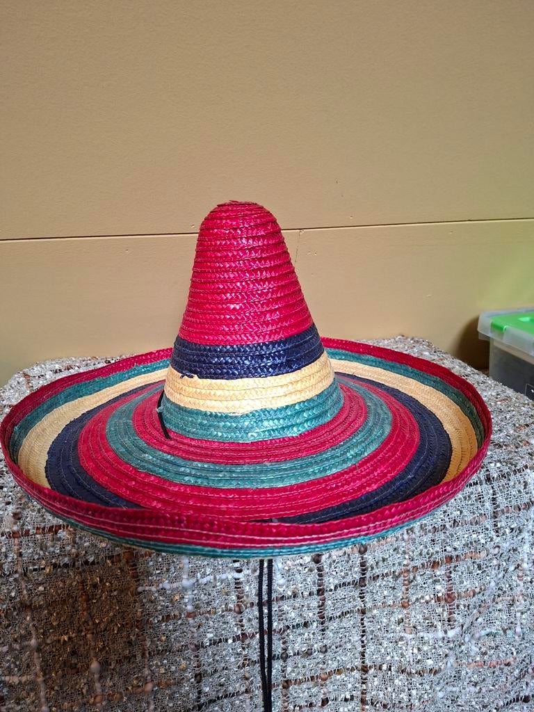 Grote kleurige Sombrero, Ophalen, Zo goed als nieuw