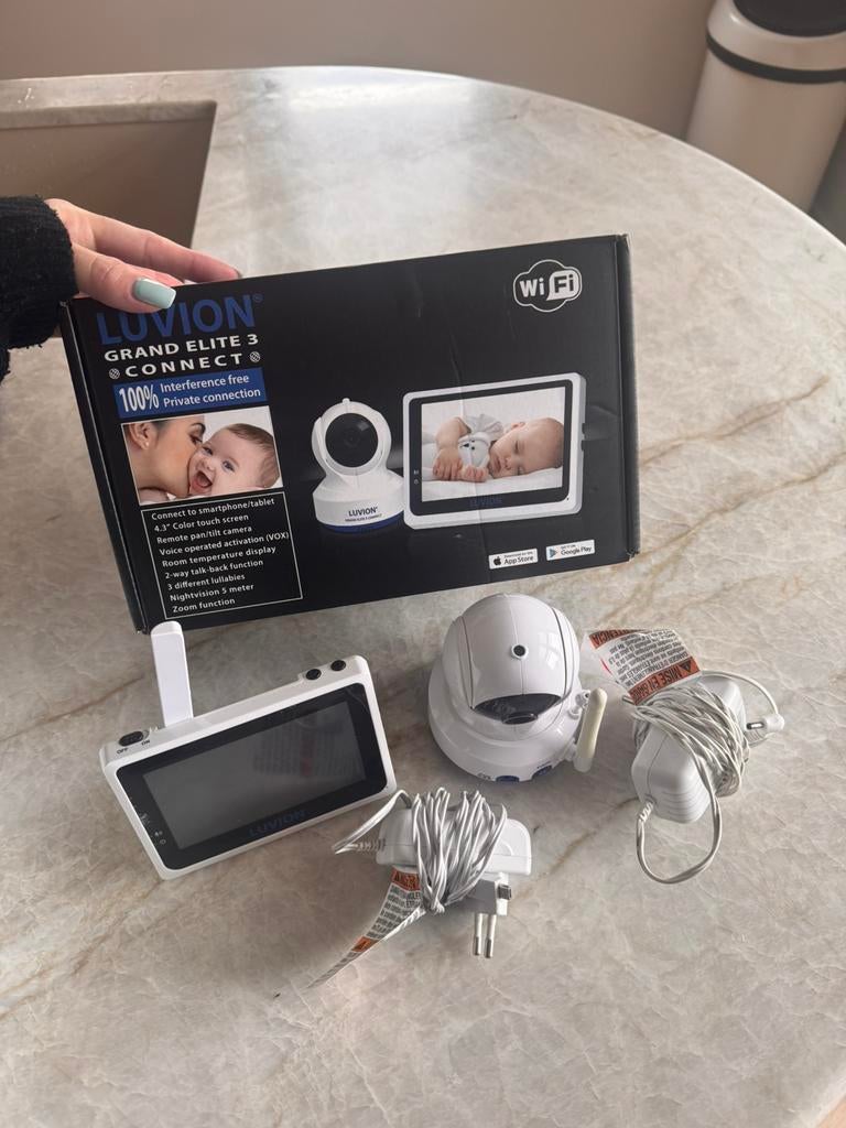 Babyfoon Luvion grand elite 3 connect, Kinderen en Baby's, Babyfoons, Ophalen of Verzenden, Zo goed als nieuw, 100 tot 250 meter