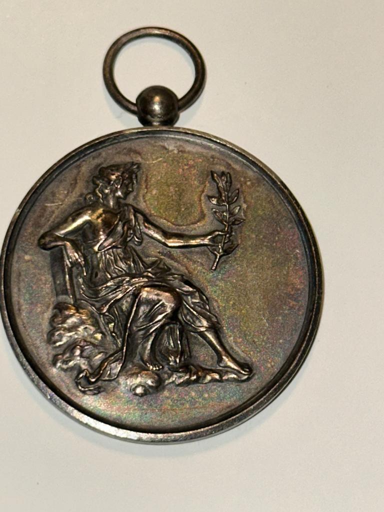 antieke prijsmedaille uit 1931 sportmedaille met art deco, Postzegels en Munten, Ophalen, Overige materialen, Nederland