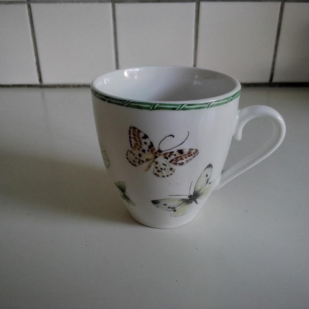 Janneke brinkman  kleine mok vlinders ders, Ophalen of Verzenden, Zo goed als nieuw, Overige stijlen, Kop(pen) en/of Schotel(s)