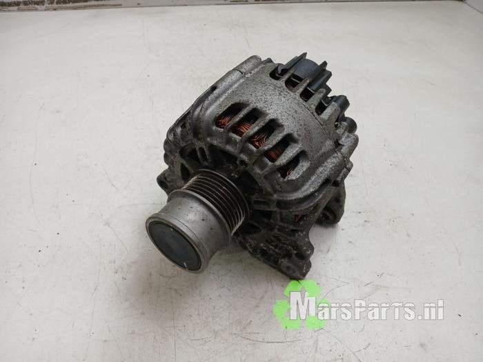 Dynamo van een Volkswagen T-Cross, Gebruikt, -, Volkswagen, -