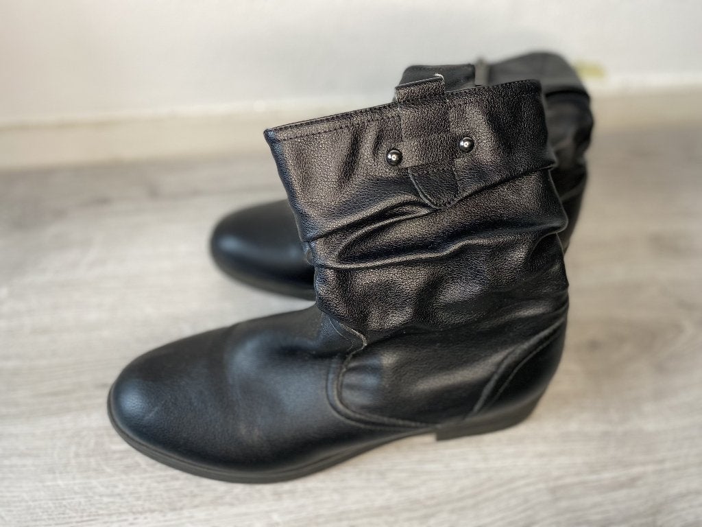Vegan laarsjes Tamaris maat 43, Tamaris, Zwart, Lage of Enkellaarzen, Ophalen of Verzenden