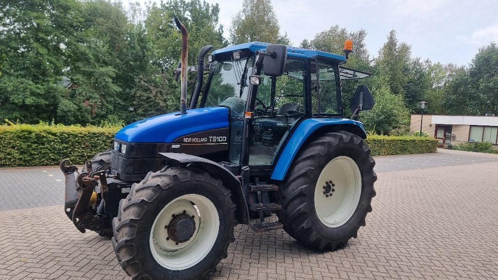 New Holland TS 100 fronthef en frontaftakas, Zakelijke goederen, Agrarisch | Tractoren, 80 tot 120 Pk, Gebruikt, Ophalen of Verzenden