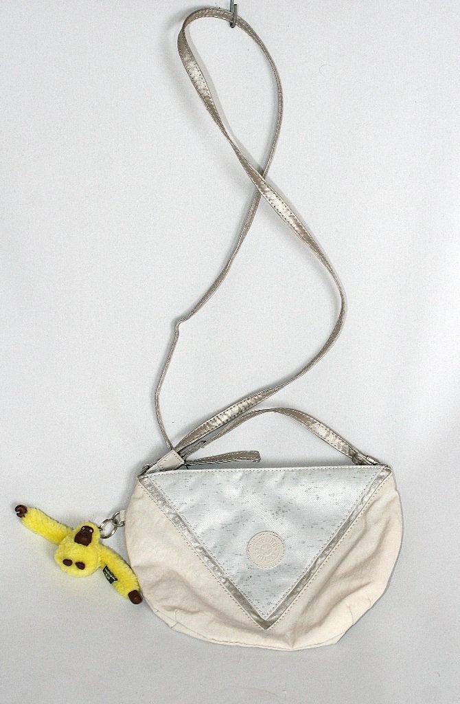 Kipling tasje wit met aapje., Sieraden, Tassen en Uiterlijk, Tassen | Schoudertassen, Ophalen of Verzenden, Zo goed als nieuw