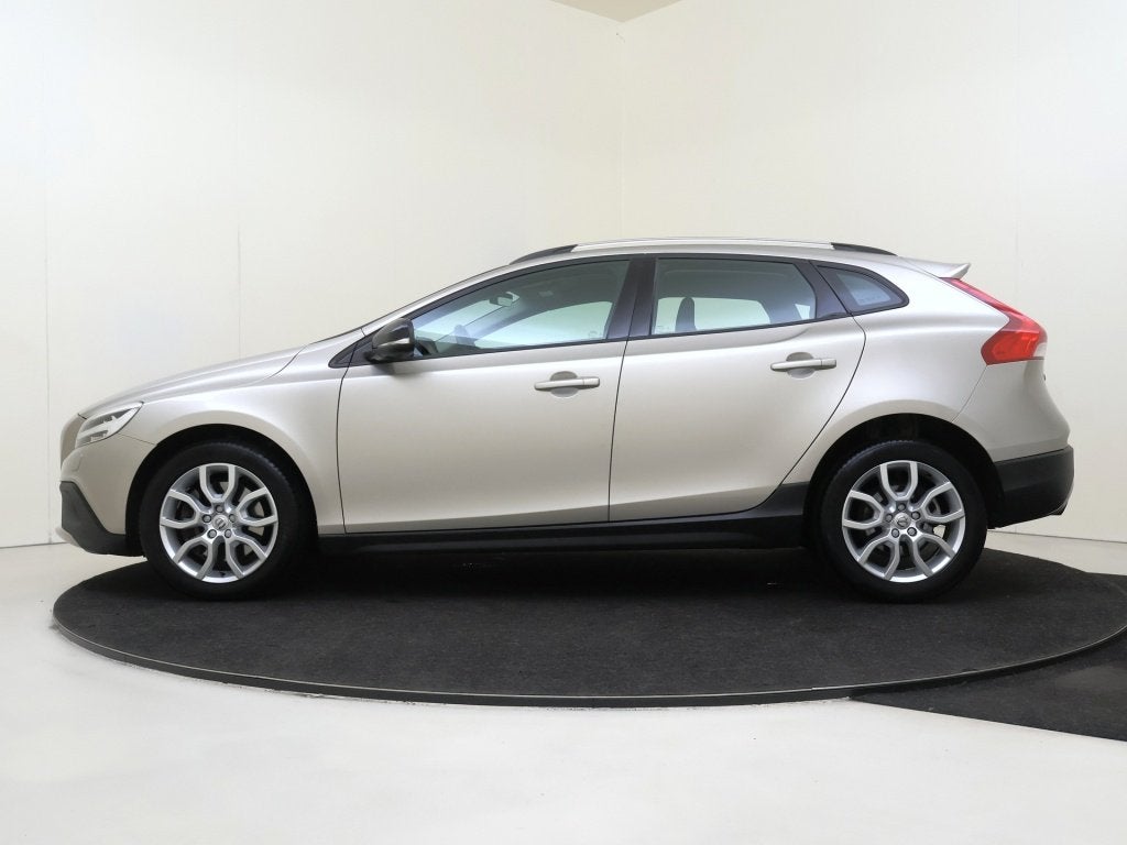 Volvo V40 Cross Country 1.5 T3 Nordic+ (bj 2017, automaat), Auto's, Volvo, 12 maanden, Stof, Origineel Nederlands, Automatische klimaatregeling