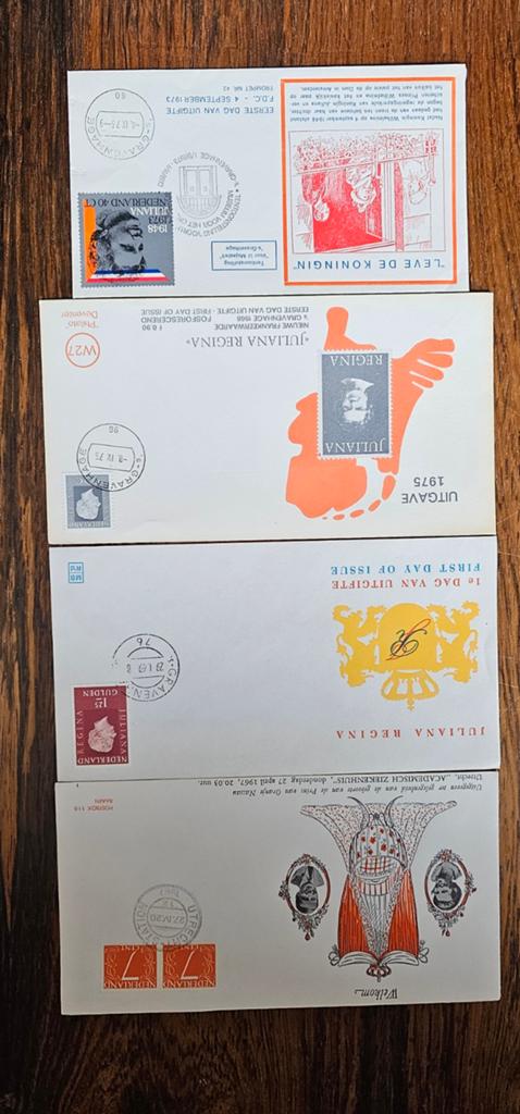 4 enveloppen Koninklijk Huis - Juliana Regina, Verzamelen, Koninklijk Huis en Royalty, Gebruikt, Postzegel(s) of Munt(en), Nederland