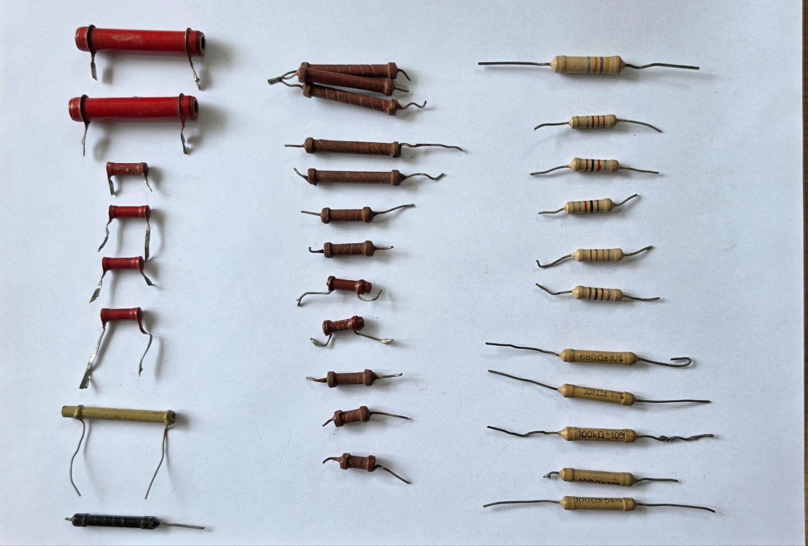 Partij vintage weerstanden / oude elektronica onderdelen, Hobby en Vrije tijd, Elektronica-componenten, Ophalen of Verzenden, Gebruikt