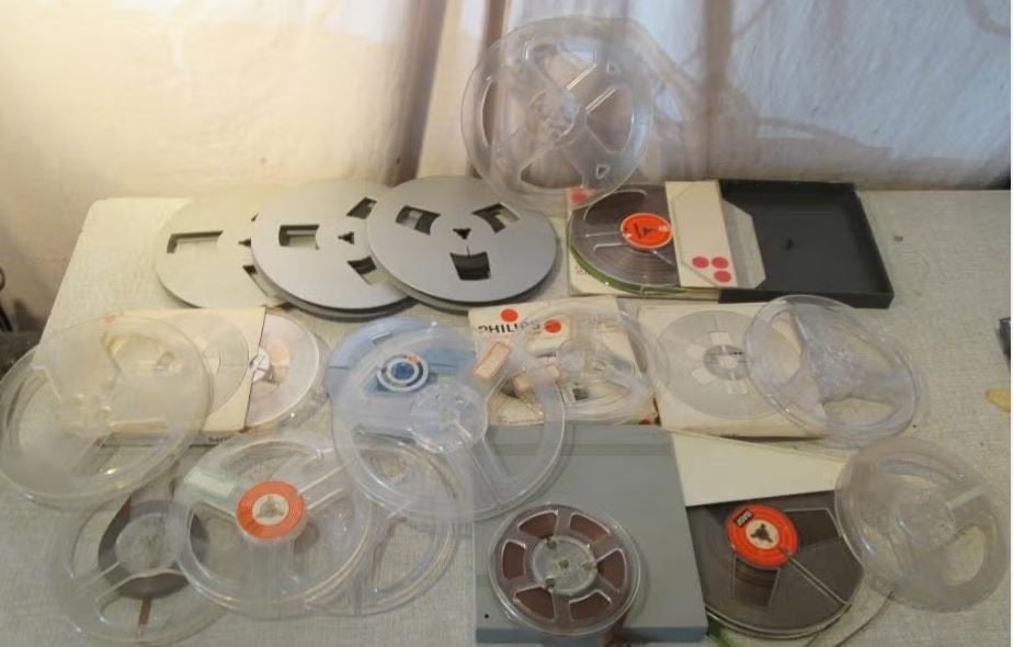 Mooie Partij van allerlei Bandrecorder Tapes en lege Spoelen, Ophalen of Verzenden, Onderdeel, Met banden