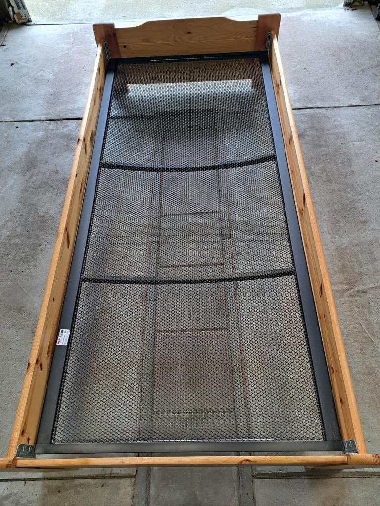 1 persoons ledikant., Ophalen, Gebruikt, 90 cm, Eenpersoons