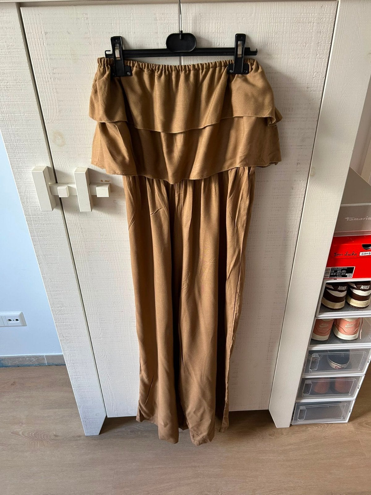 Platinum beige strapless jumpsuit one Size zomer Ibiza boho, Verzenden, Nieuw, Maat 38/40 (M), Beige