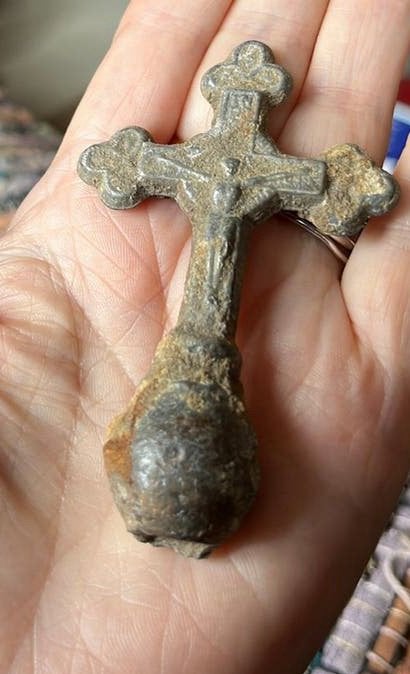 Bodemvondst ….Metalen Kruis - Laat Middeleeuws, Ophalen of Verzenden