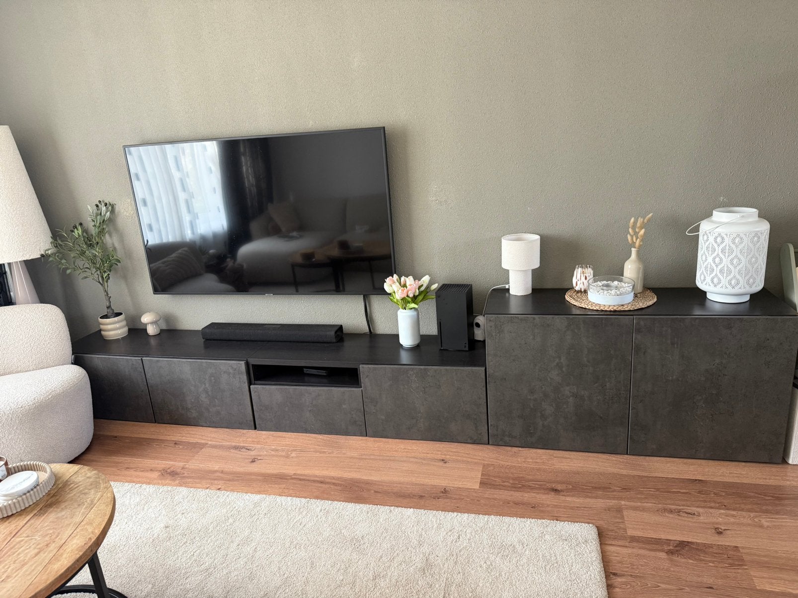 IKEA BESTÅ tv-meubel betonlook, Ophalen, 150 tot 200 cm, Zo goed als nieuw, Minder dan 100 cm