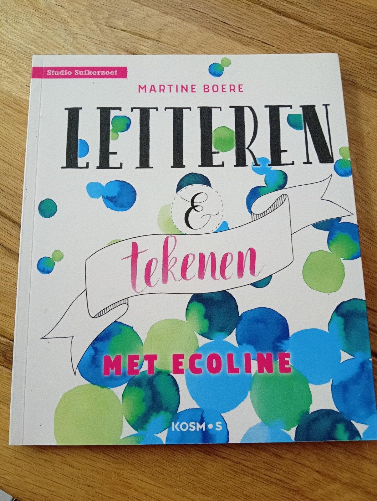 Letteren & Tekenen met Ecoline - Martine Boere, Ophalen of Verzenden, Zo goed als nieuw, Martine Boere, Tekenen en Schilderen