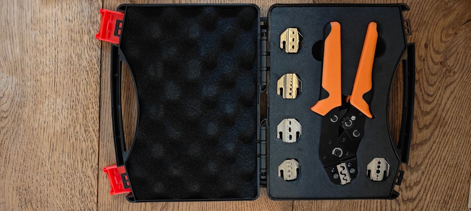Nieuwe krimptang set met verwisselbare bekken in hardcase, Ophalen of Verzenden, Nieuw