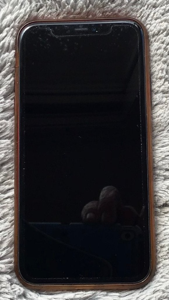 Rode iPhone 11-64GB-accu 82%, Telecommunicatie, Mobiele telefoons | Apple iPhone, Gebruikt, 82 %, 64 GB, Zonder simlock