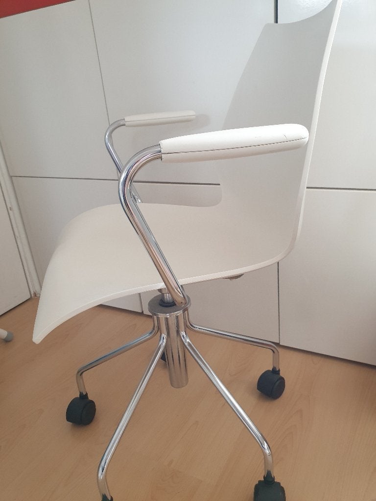 Kartel Maui design Burostoel wit zgan wieltjes en hoog laag, Ophalen, Zo goed als nieuw, Wit, Bureaustoel