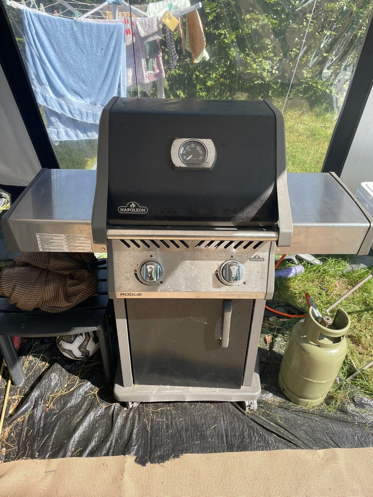 Napoleon Rogue 365 gasbbq, Ophalen, Gebruikt