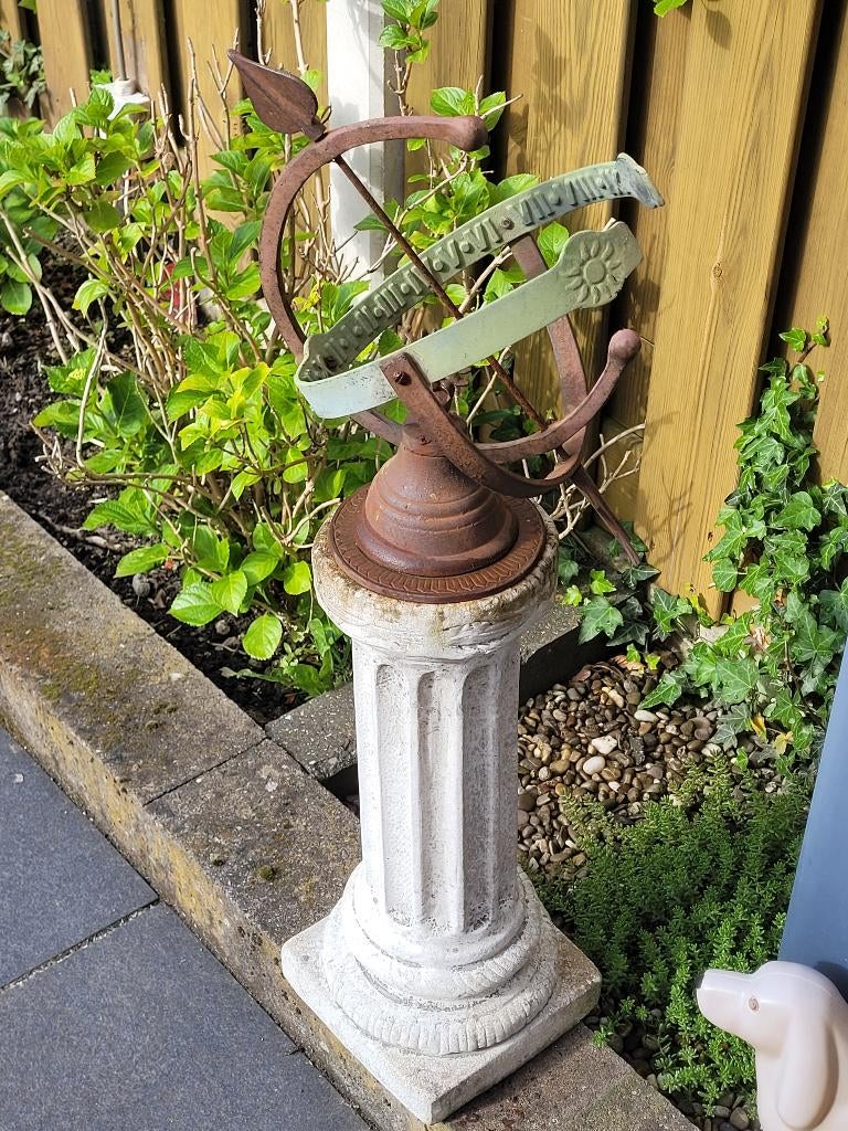 Zonnewijzer inclusief zuil, Tuin en Terras, Ophalen, Gebruikt