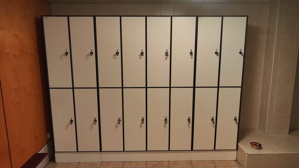 lockers/garderobbekasten/kluisjes inbraak veilig, -, -, Ophalen of Verzenden, Zo goed als nieuw
