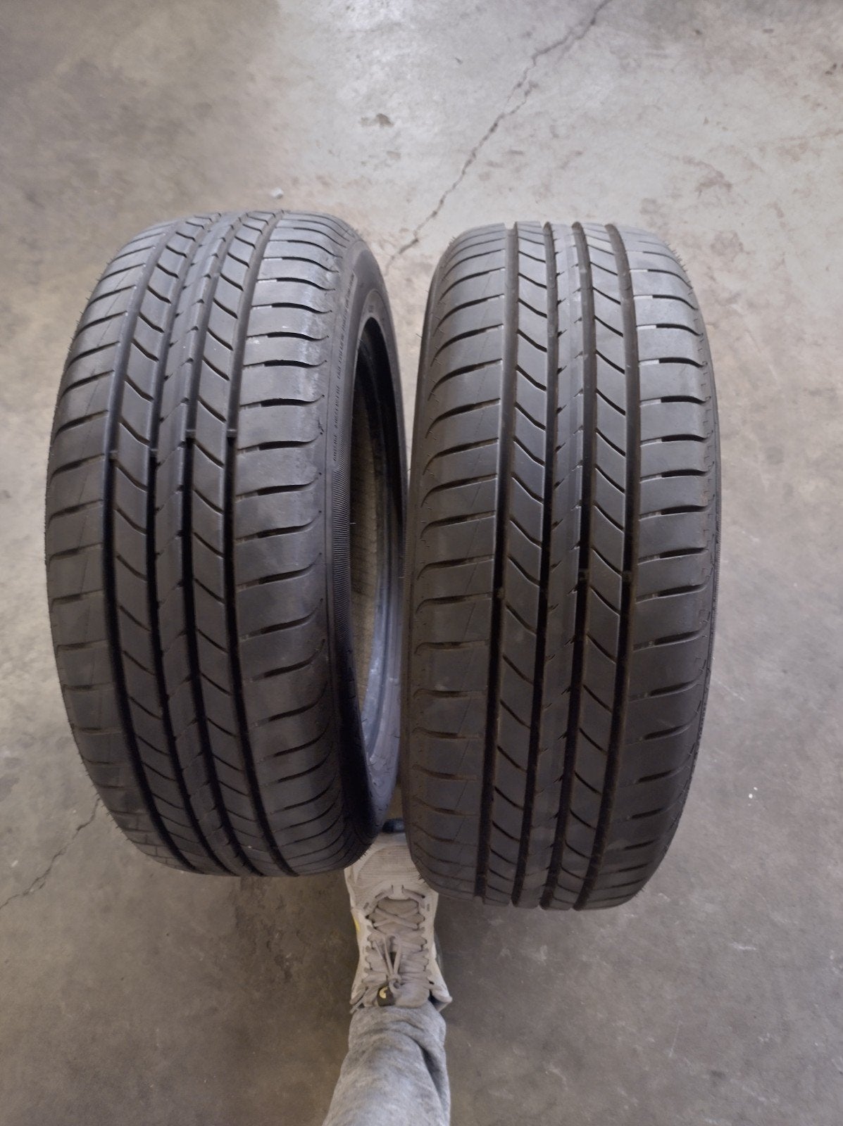 2 Goodyear banden Runflat 205x60x16, Ophalen, Nieuw