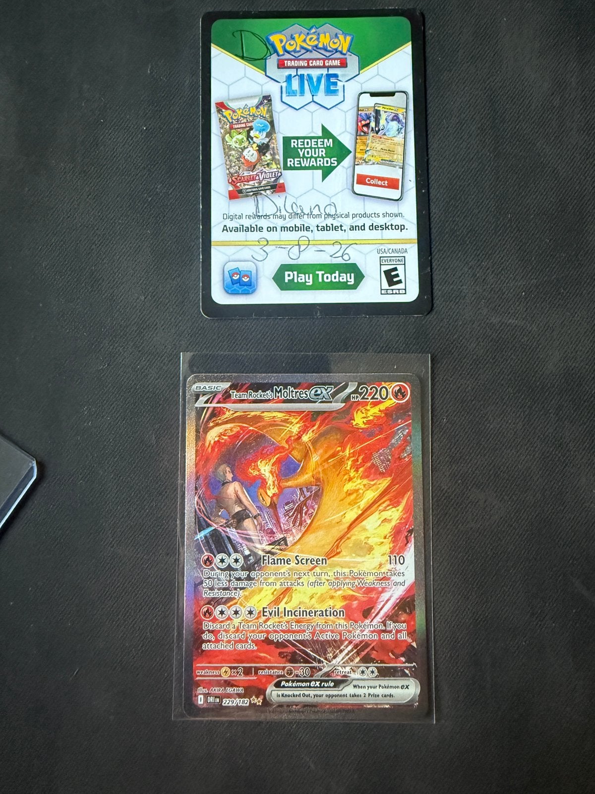 Team Rocket’s Moltres EX 229/182, Hobby en Vrije tijd, Verzamelkaartspellen | Pokémon, Ophalen of Verzenden, Zo goed als nieuw