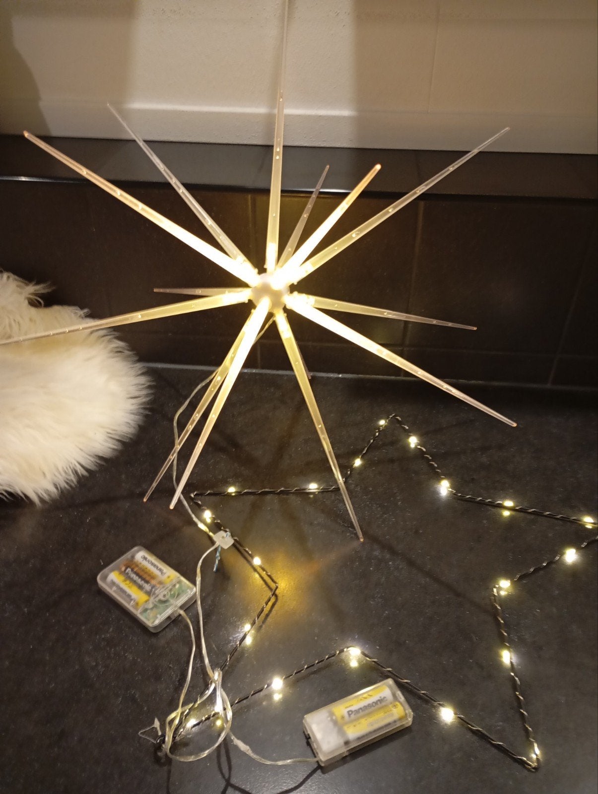 2 GROTE KERSTSTERREN OP BATTERIJ NU ALLEBEI 7€ ., Ophalen of Verzenden