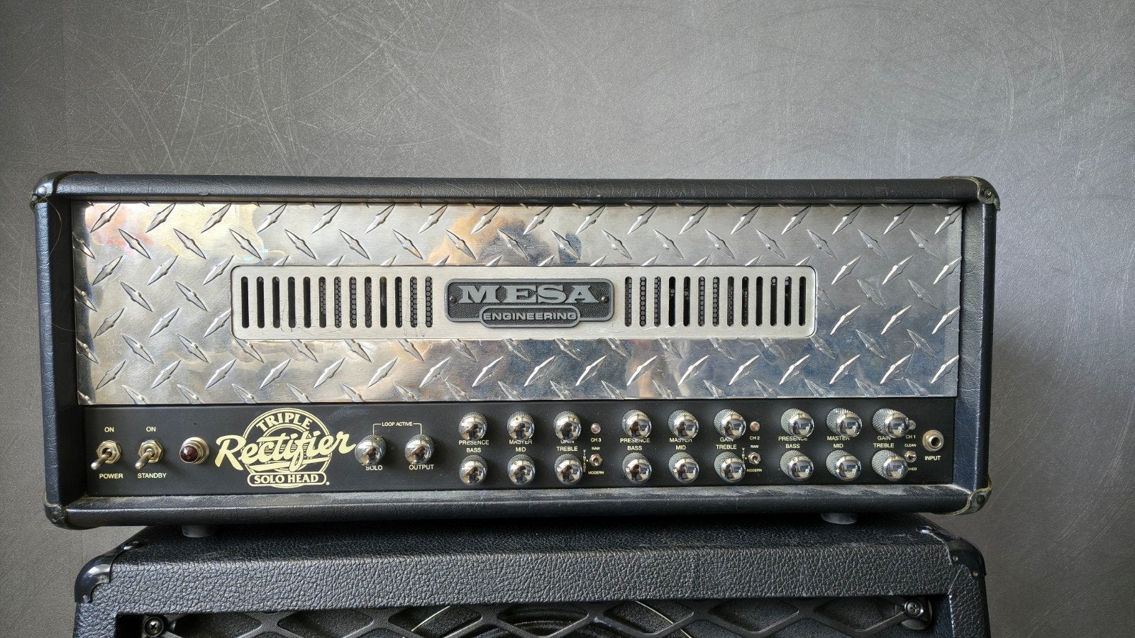 Mesa Boogie Triple Rectifier + footswitch + flightcase/ Cab, Muziek en Instrumenten, Ophalen, Zo goed als nieuw, 100 watt of meer