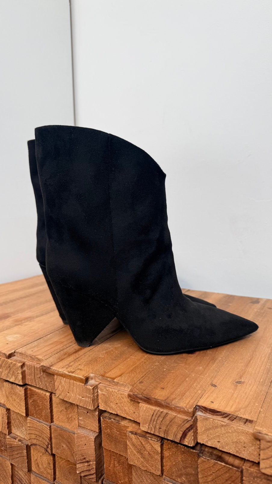 Enkellaarzen stof H&M, maat 40, Kleding | Dames, Verzenden, Zwart, Lage of Enkellaarzen, Gedragen
