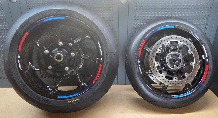 BMW Motorrad M Carbon wielen set (voor en achter), Motoren, Ophalen of Verzenden