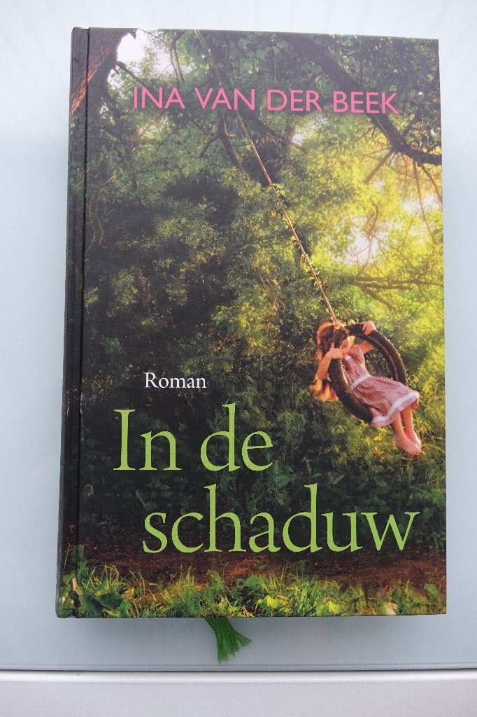 Ina van der Beek, In de schaduw, Ophalen of Verzenden, Nieuw, Ina van der Beek, Nederland